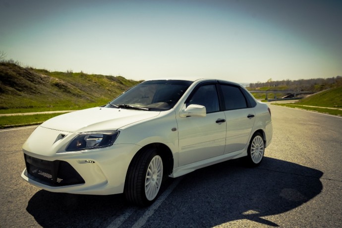 Накладки на пороги "LSD-Флагман" B@3 2190 L@DA Gr@nt@ купить недорого с доставкой в Москва