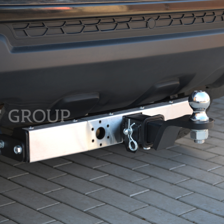 ТСУ /съёмный квадрат/ с НЕРЖ накладкой RENAULT Duster 2016-2020 г.в. купить недорого с доставкой в Москва