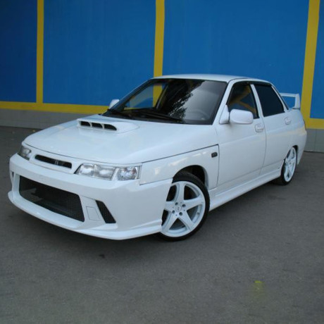 Воздухозаборник на капот "Фанат-1" для B@3 2110-2112 купить недорого с доставкой в Москва